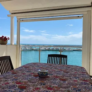  Apartment Casa Marina Italy