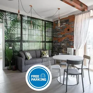  Apartment Bellevue Borghi Italy