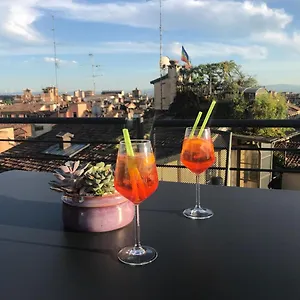 Charme , Modena Italië